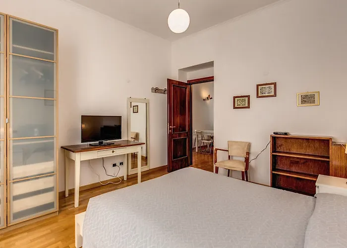 阿波罗斗兽场公寓