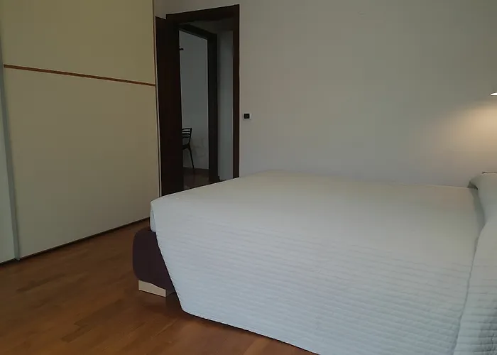 阿波罗斗兽场公寓